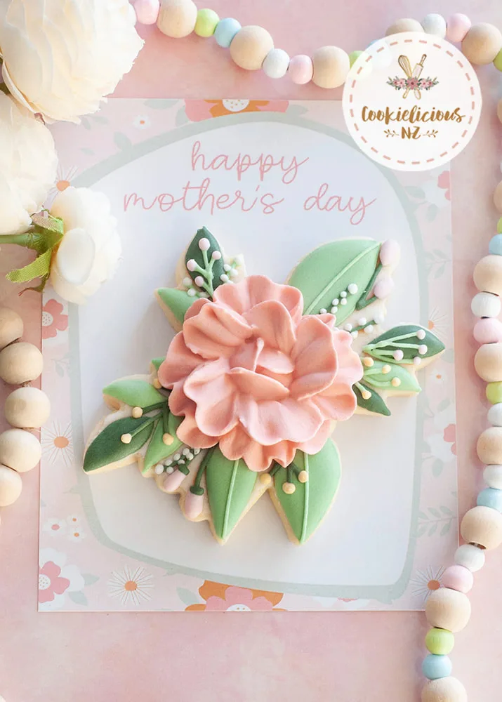 Floral Cluster Mother's Day Cookie Card 2026